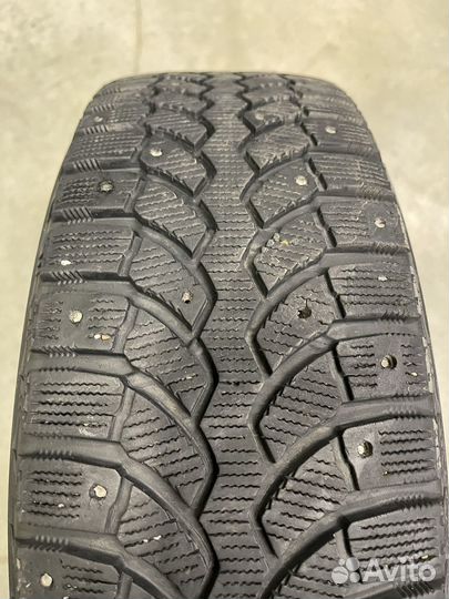 Bridgestone Blizzak Spike-01 185/65 R15