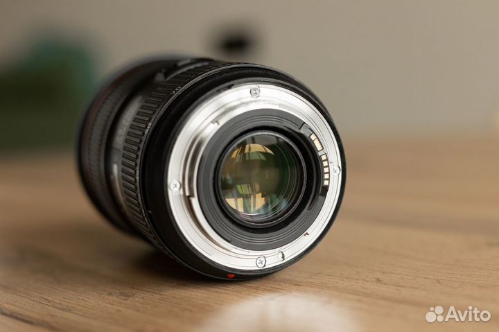 Canon EF 24-70mm f 2.8L II