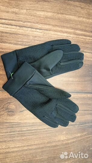 Перчатки Nike