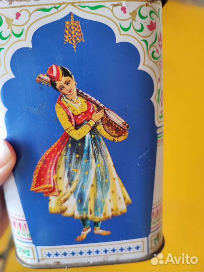 Жестяная банка из-под индийского чая СССР