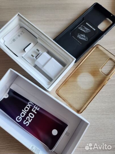 Телефон samsung s20fe (snapdragon)