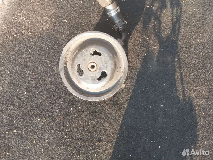 Насос гура Форд фьюжн 1.4