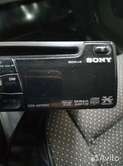 Авто магнитола sony