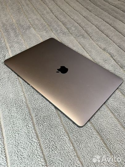 Apple MacBook Pro 13 2017 Touch Bar