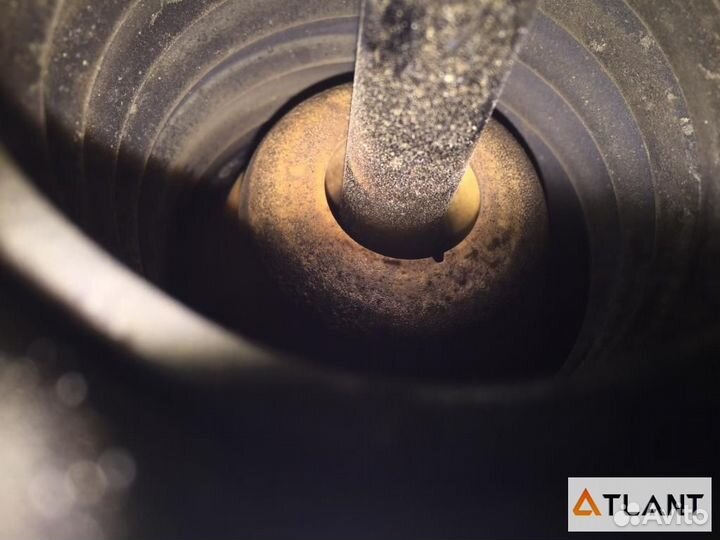 Стойка передняя toyota crown