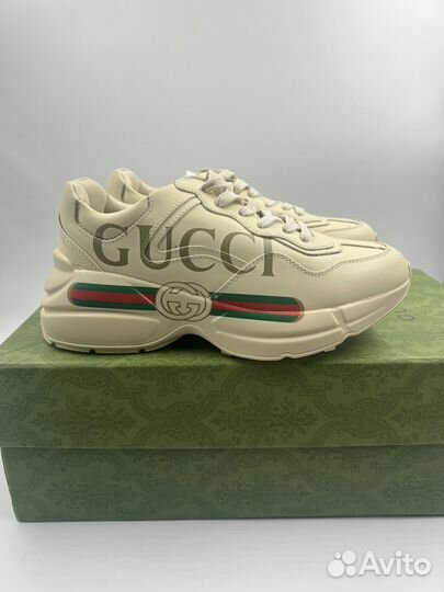 Кроссовки женские Gucci (36 размер)