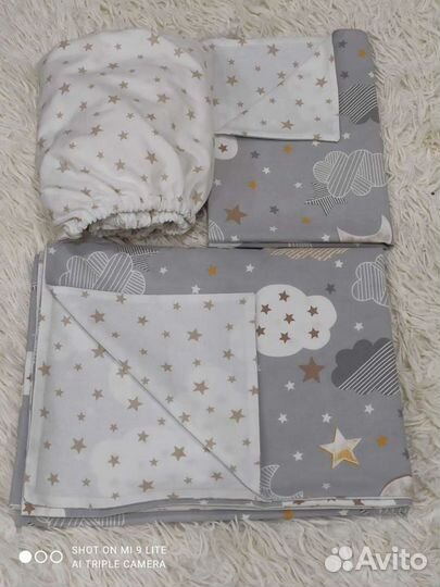 Комплект в детскую кроватку