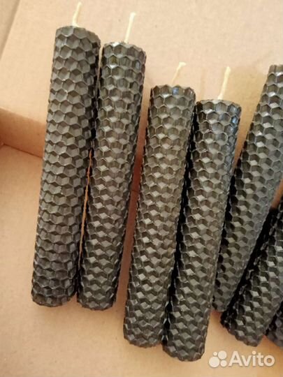 Свеча из вощины черная, очищающая,20см