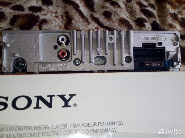Автомагнитола Sony DSX-A40ui