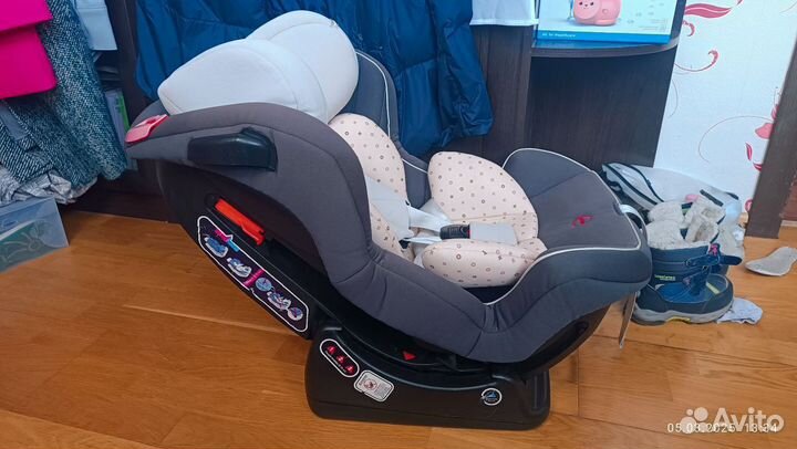 Happy Baby Passenger V2 Автокресло (до 25 кг)