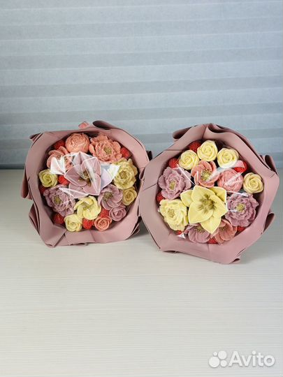 Сладкий Подарок из шоколада на праздник