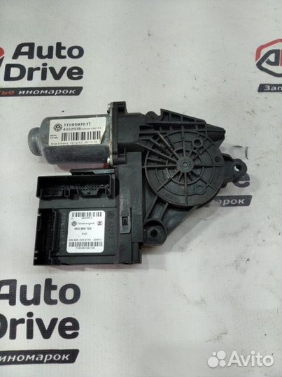 Мотор стеклоподъемника передний левый Skoda