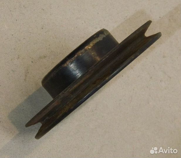 Шкив коленвала VW Passat B3 028105253A