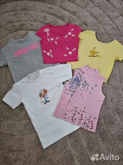 Для подростка -платье,худи, футболки, юбки, джинсы