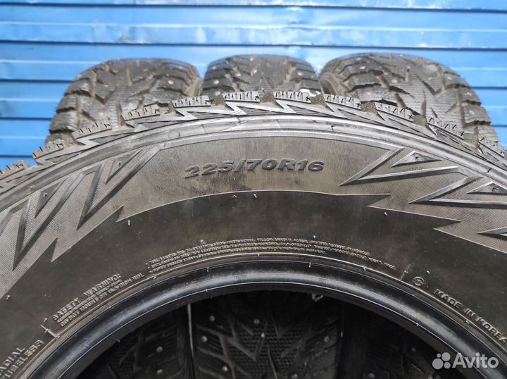 Nexen Winguard WinSpike WS62 SUV 225/70 R16 107T