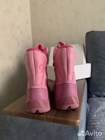 Ботинки зимние для девочки 34 р новые