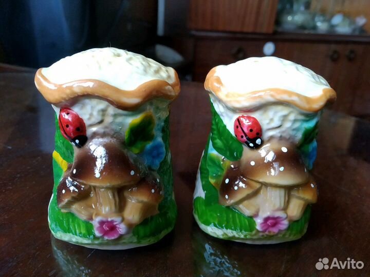 Солонка и перечница новые