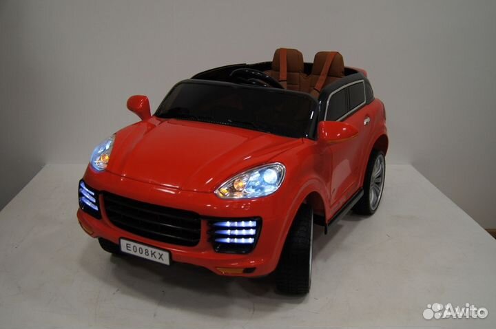 Электромобиль Порш мини красный