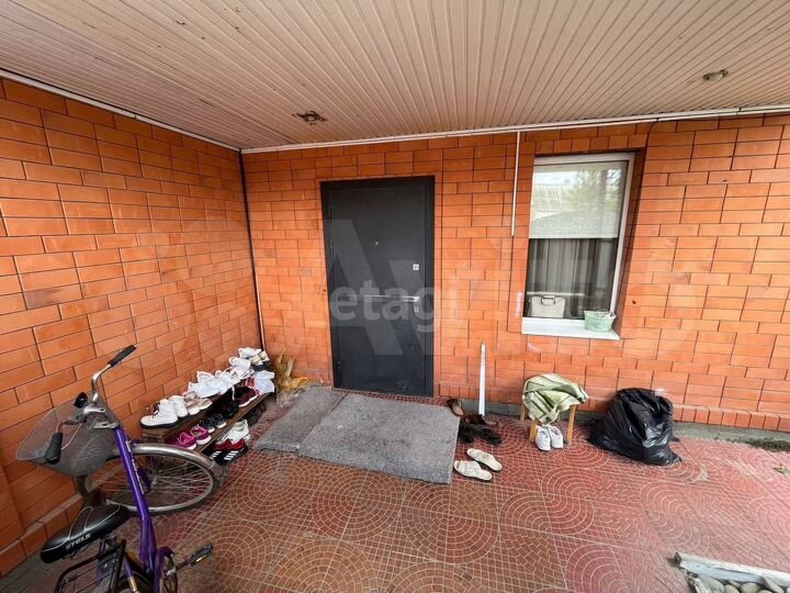 Дом 62,8 м² на участке 7,4 сот.