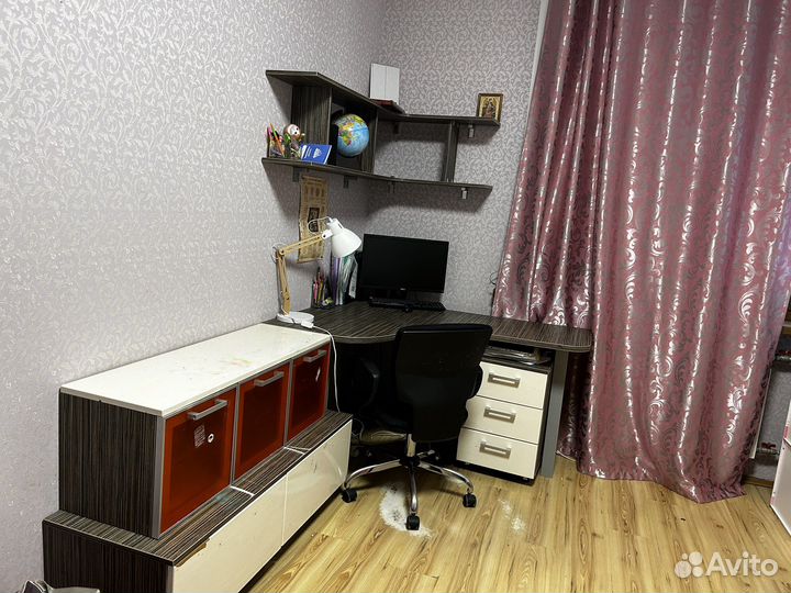 Уголок школьника