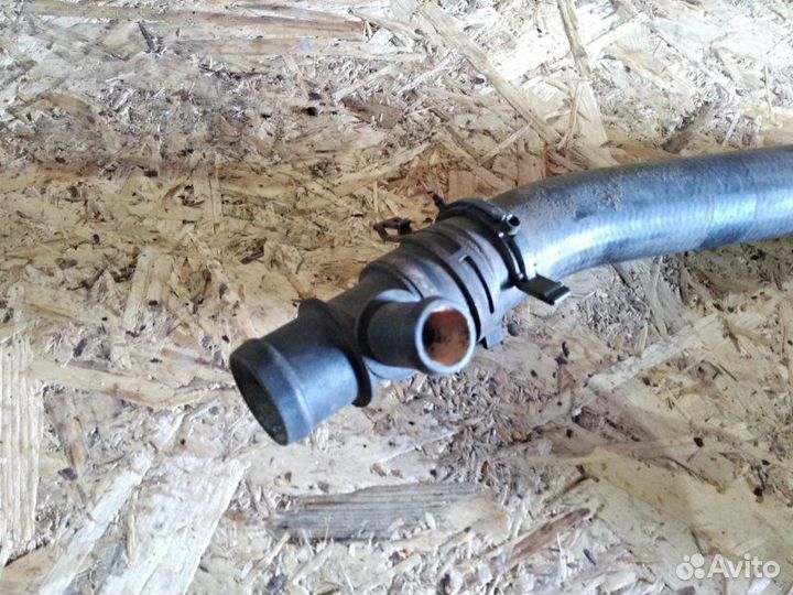 Патрубок системы охлаждения Volkswagen Lt 2DA APA