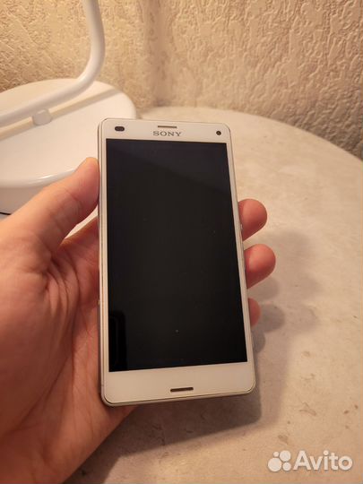 Sony Xperia Z3 Compact, 2/16 гб