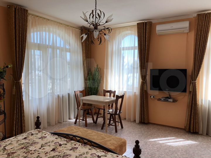 2-к. квартира, 70 м², 3/4 эт.