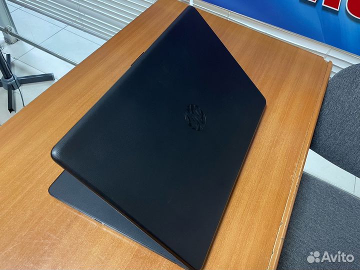 Большой мощный ноутбук HP / 17 дюймов / 1128gb