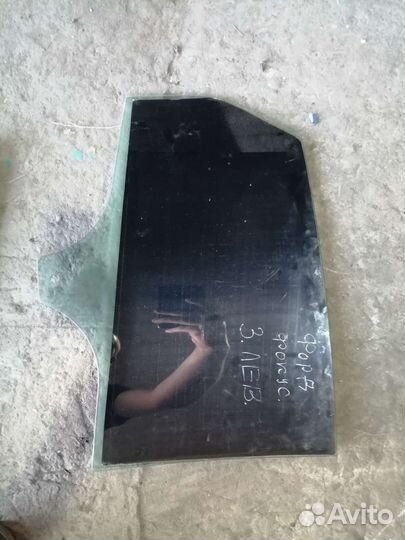 Стекло задней двери Ford Focus 3