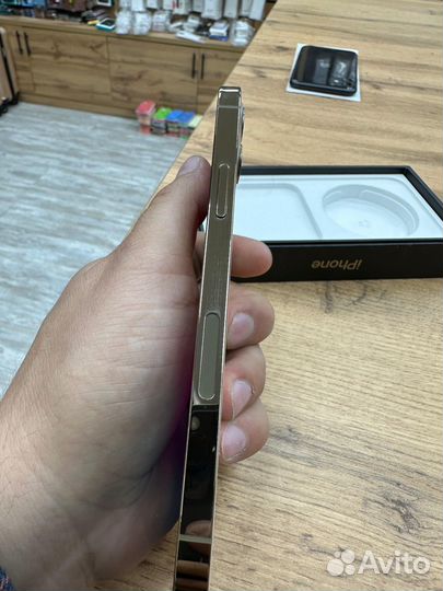 iPhone 12 Pro, 128 ГБ