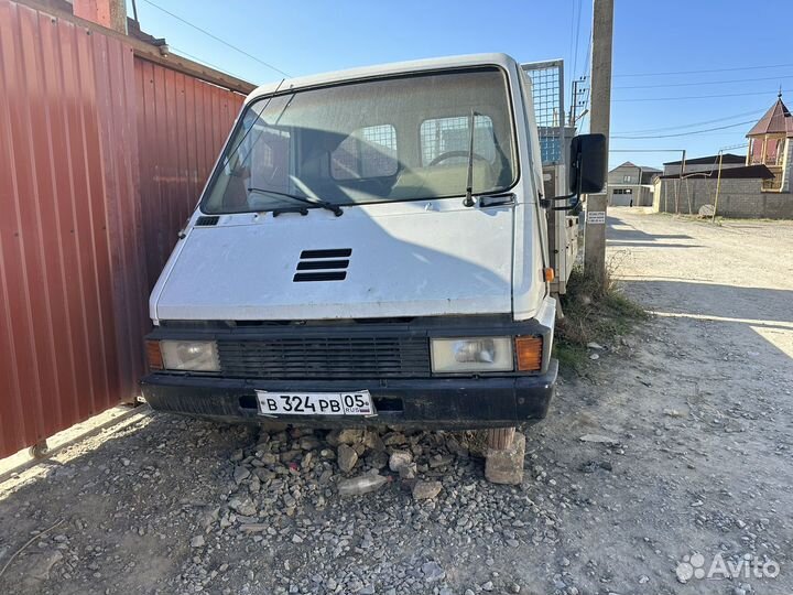 Рено мастер