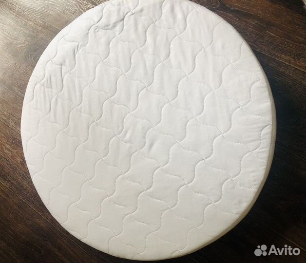 Матрас в круглую кроватку