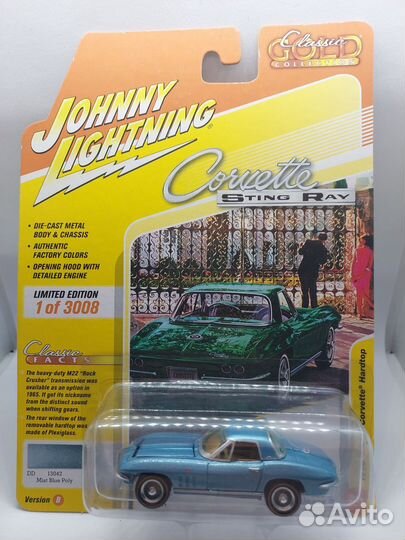 Johnny Lightning 1/64 1965 Chevy Corvette Hardtop