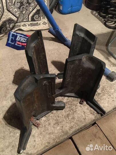 Брызговики Skyline r31 от Prince