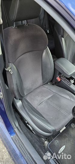 Сиденья Subaru Levorg
