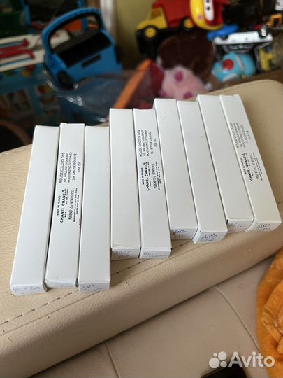 Блеск для губ chanel