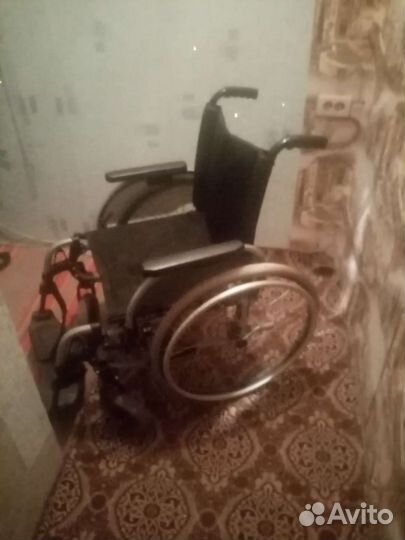 Коляска инвалидная