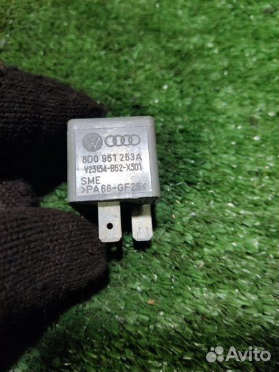 Реле Volkswagen Passat B5