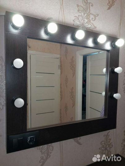 Гримёрное зеркало