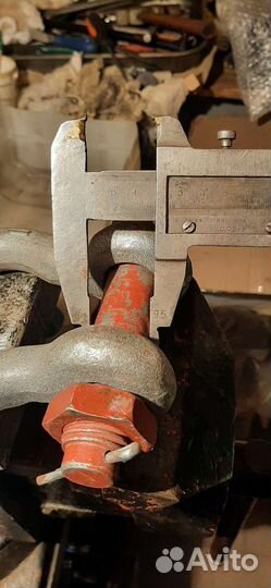 Скоба такелажная омегообразная