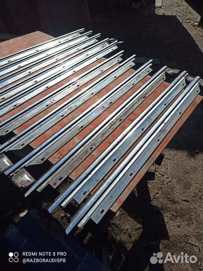 Молдинг двери Audi a6c4 4A0853283E 4A0853284E