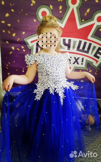 Нарядное платье для девочки
