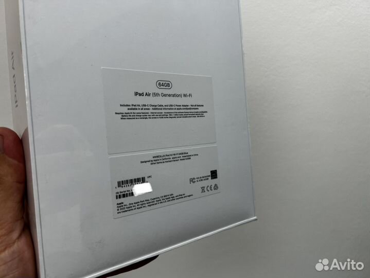 iPad Air 5 поколения M1 64Gb / новый/в пленке