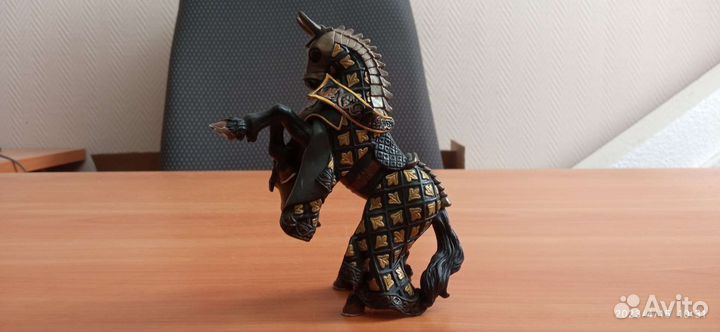 Фигурка Раро