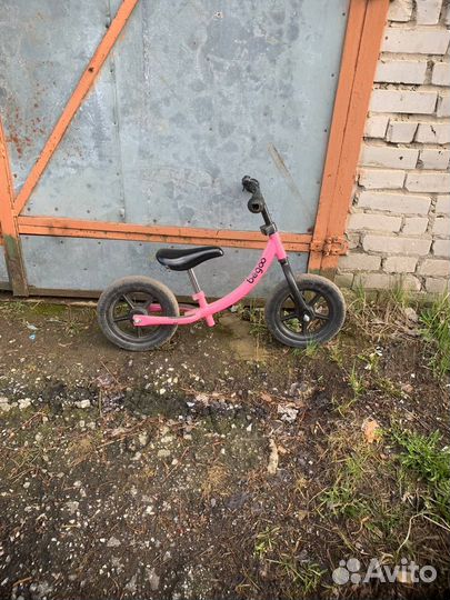 Продам беговел