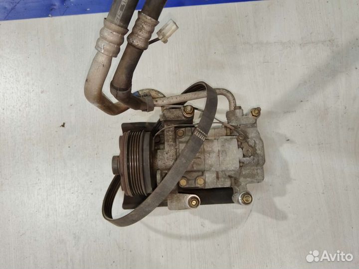 Компрессор кондиционера mazda 3, ford focus, LF-VE