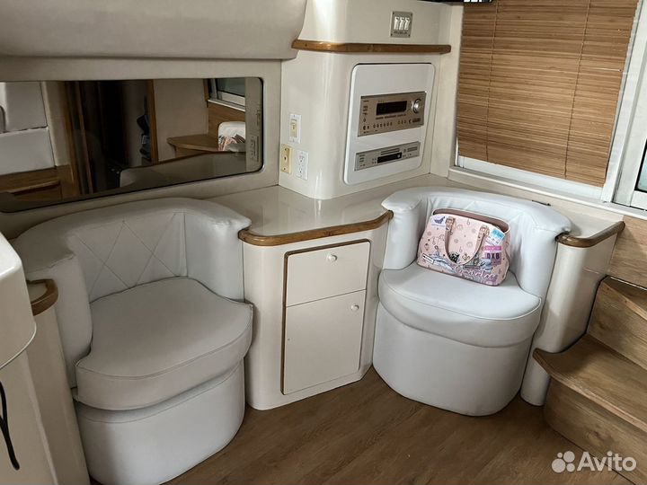 Аренда яхты Sea Ray 440 Express Bridge