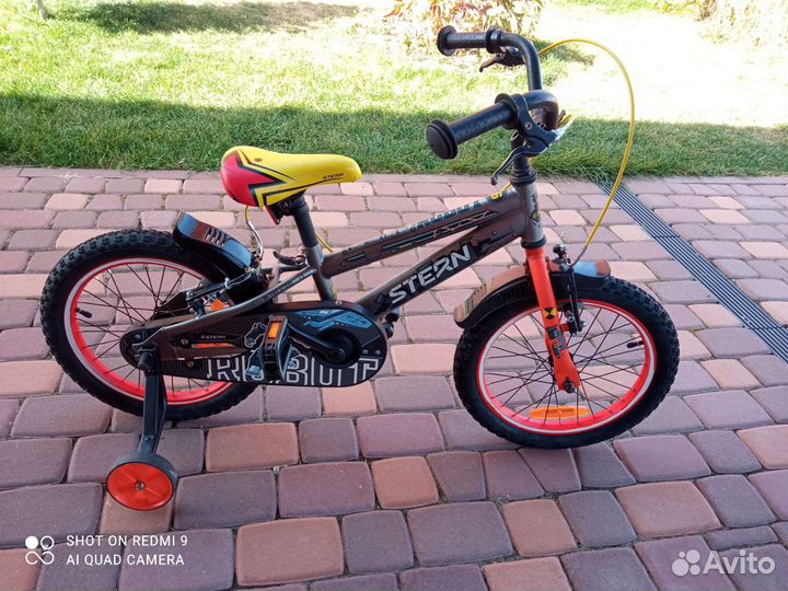 Детский велосипед 16