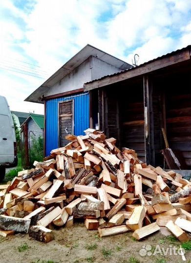 Дрова сухие навалом