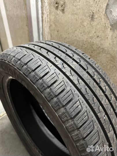 Goodyear EfficientGrip SUV 265/50 R20